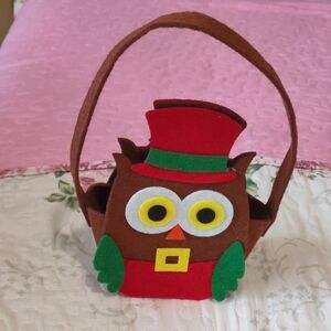 FWB Festive Owl Felt Basket
